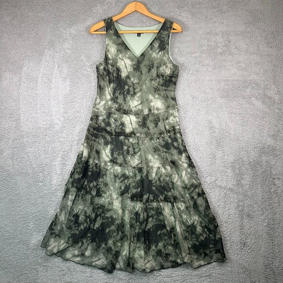 Simply Vera Vera Wang Dresses & Skirts - Simply Vera Wang Green Sleeveless Tie Dye Maxi Dress